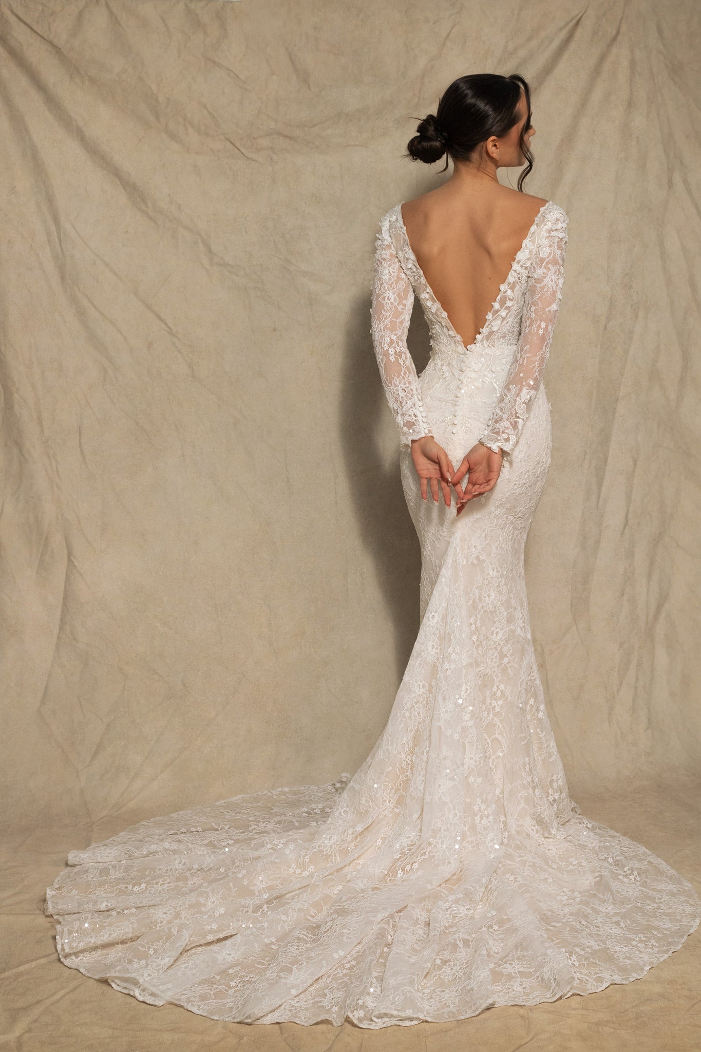 Polina Ivanova Atelier | Amara Gown | Lace Wedding Dress, Beaded Wedding Dress, Lace Wedding Dress with Long Sleeves polinaivanova.atelier Polina Ivanova Atelier | Amara Gown | Lace Wedding Dress, Beaded Wedding Dress, Lace Wedding Dress with Long Sleeves polinaivanova.atelier