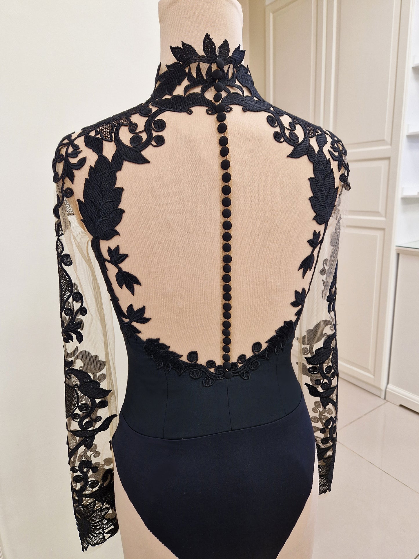 Aurora Bodysuit | Sweetheart Neckline