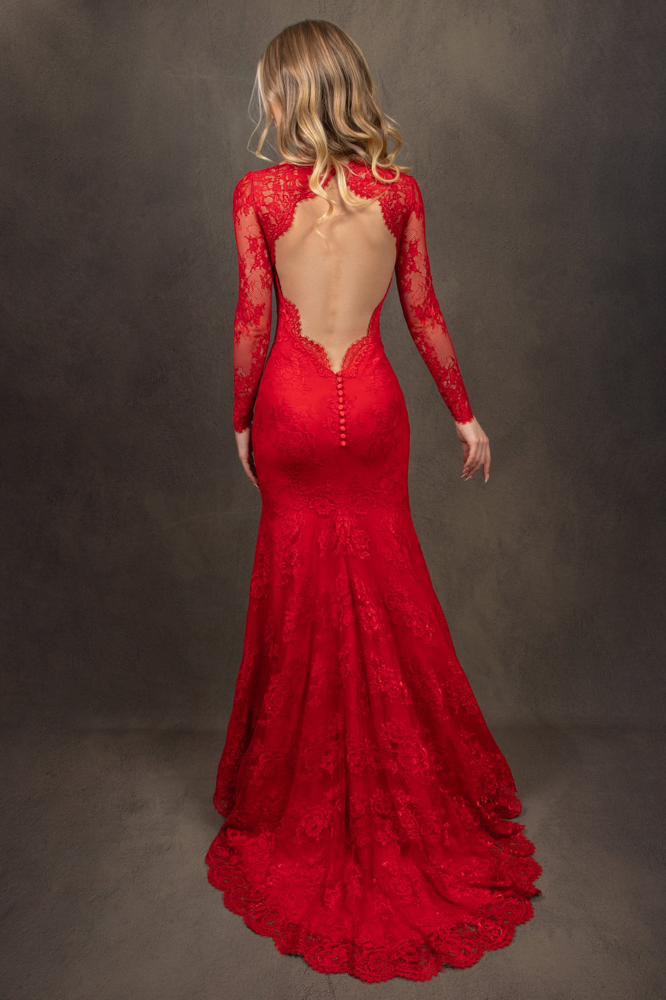 Verona in Red Chantilly lace