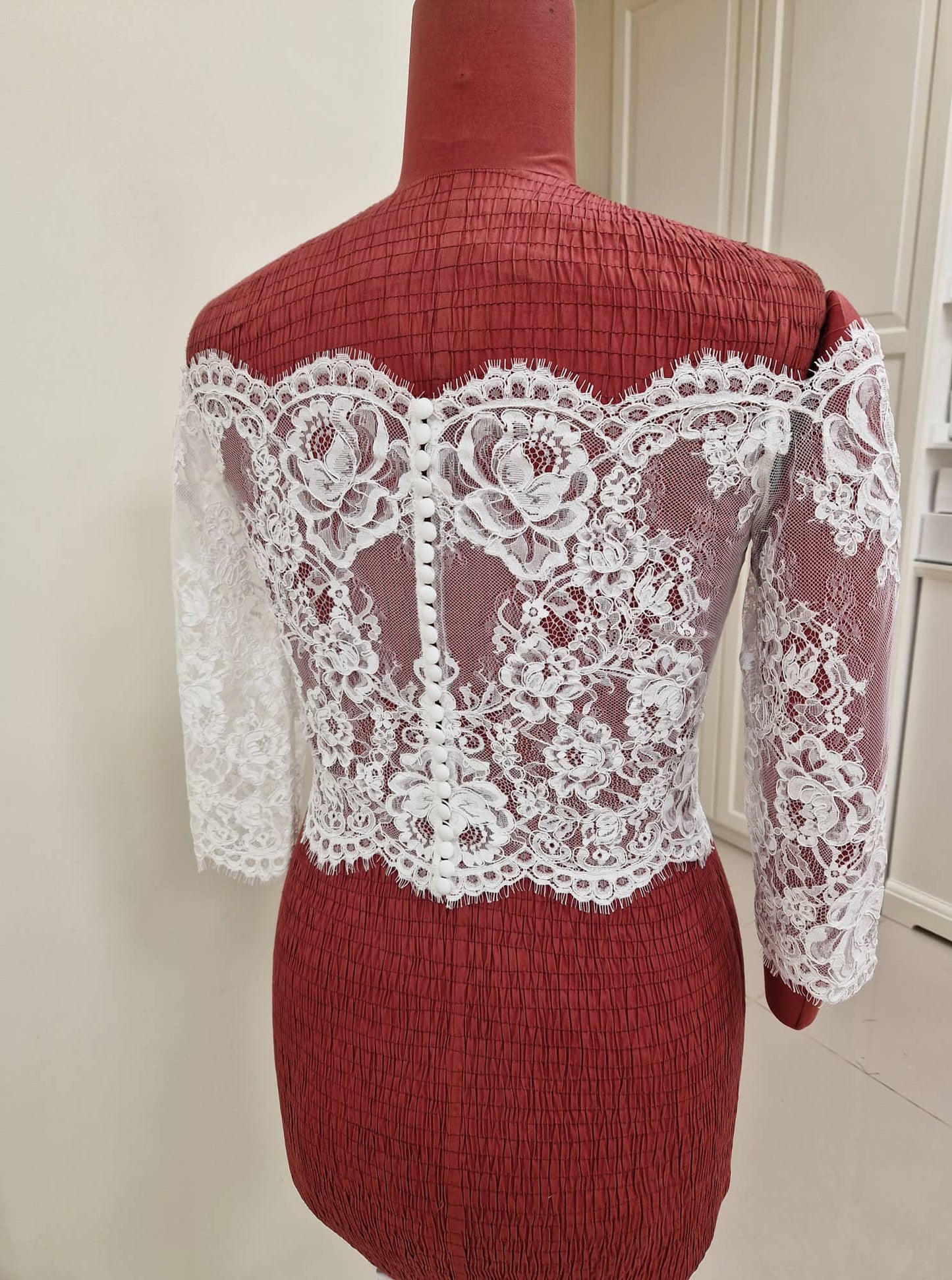 Off-shoulder Bolero | Alencon Lace