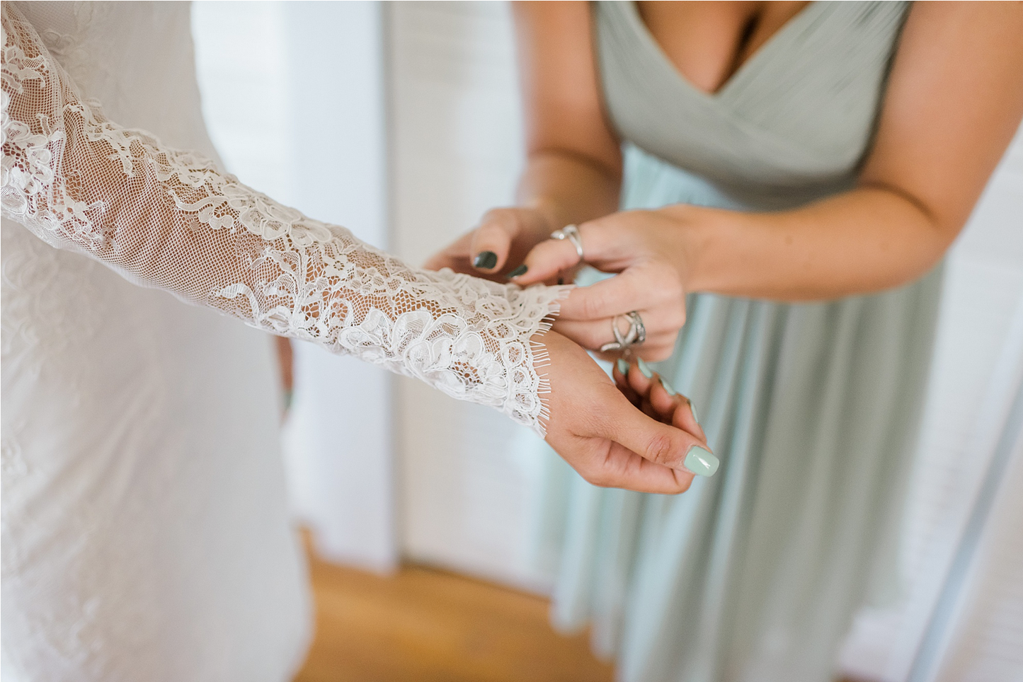 Brooke in Alencon Lace