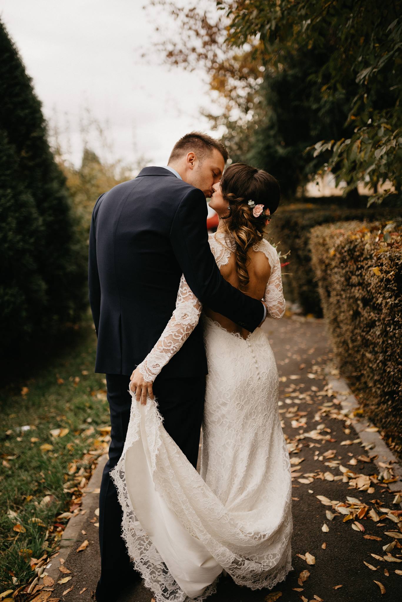 Verona in French corded lace