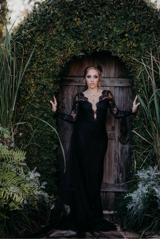 Black Gothic Wedding Dresses Mermaid Lace Strapless With Removeable Long  Sleeves | eBay