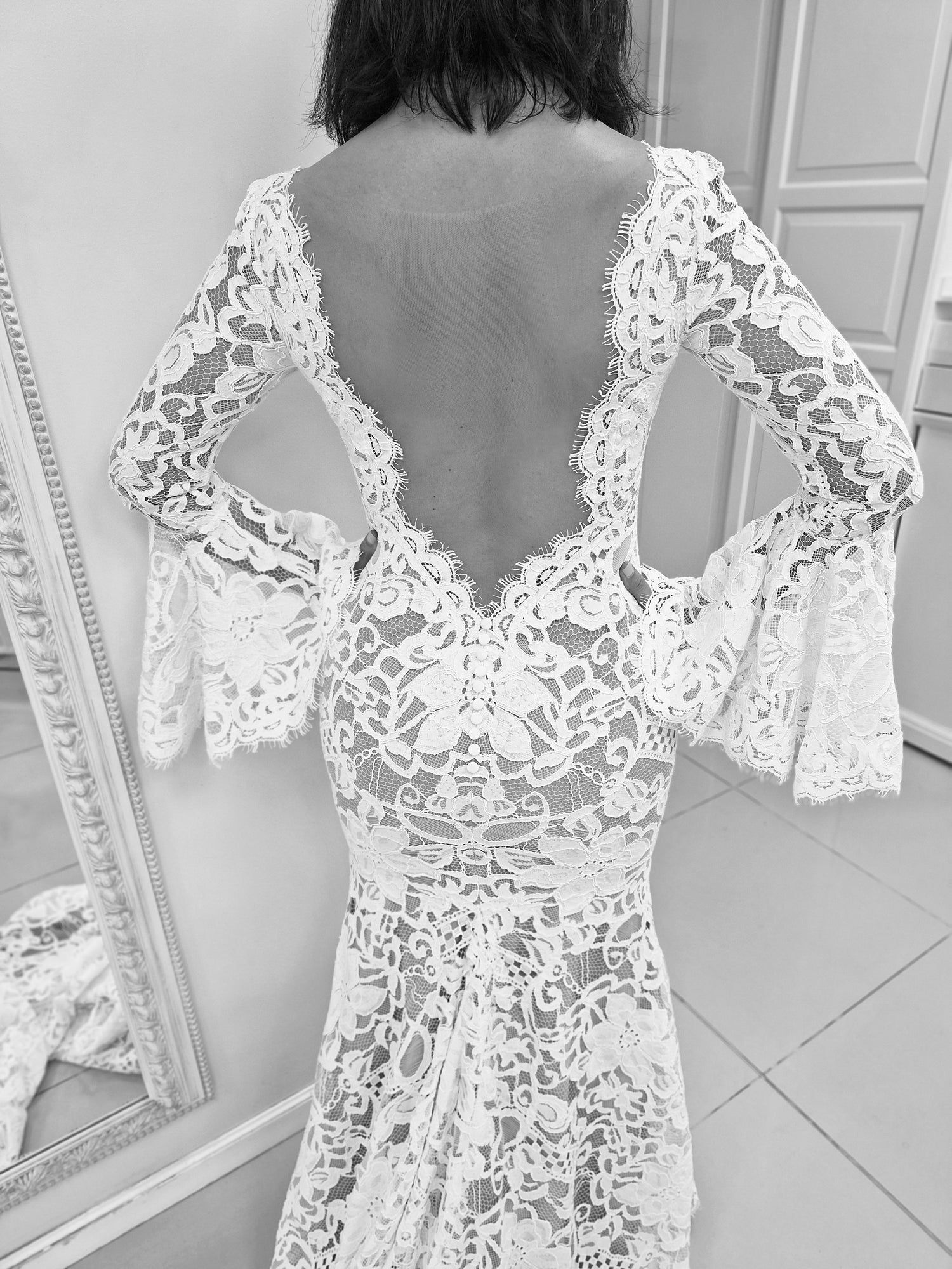 Polina Ivanova Atelier | Alanna | Bohemian Wedding Dress, Handmade Wedding Dresses polinaivanova.atelier Polina Ivanova Atelier | Alanna | Bohemian Wedding Dress, Handmade Wedding Dresses polinaivanova.atelier